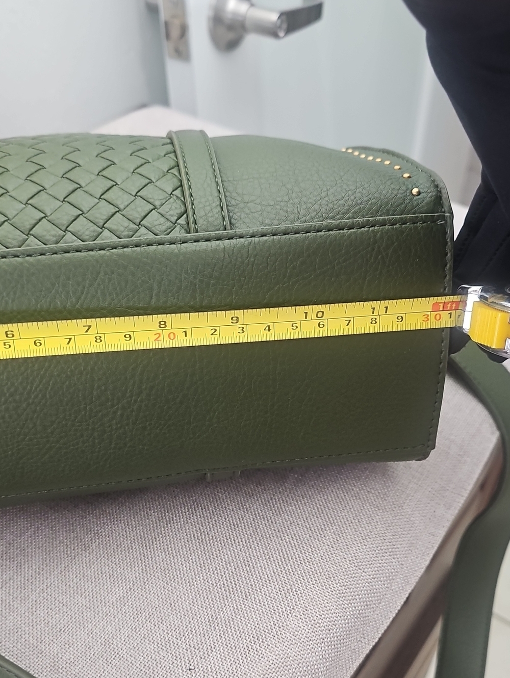 Style & Co. Woven Mediun Boxy Tote. - Picture 8 of 9
